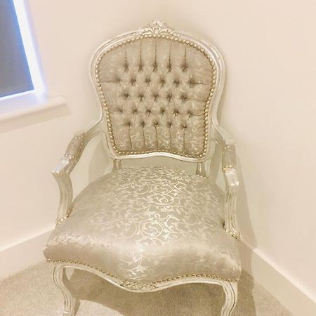 Huntingdon Apartment Bagian luar foto