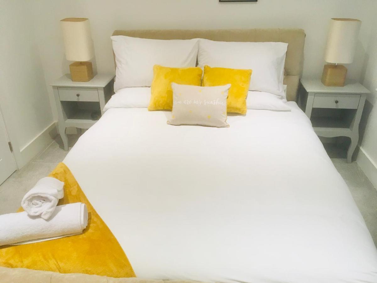 Huntingdon Apartment Bagian luar foto