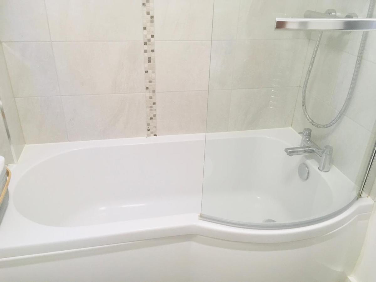 Huntingdon Apartment Bagian luar foto